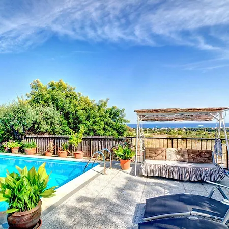 Вилла Ferran By Hello Homes *