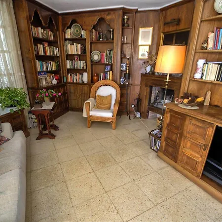 Ferran By Hello Homes Вилла