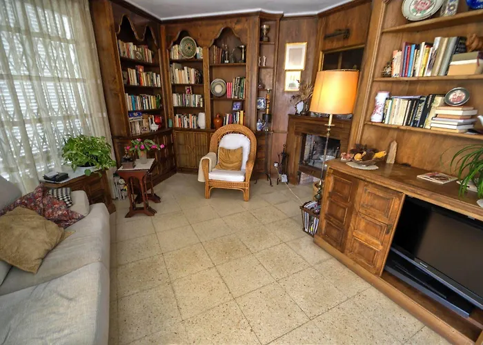 Ferran By Hello Homes Villa