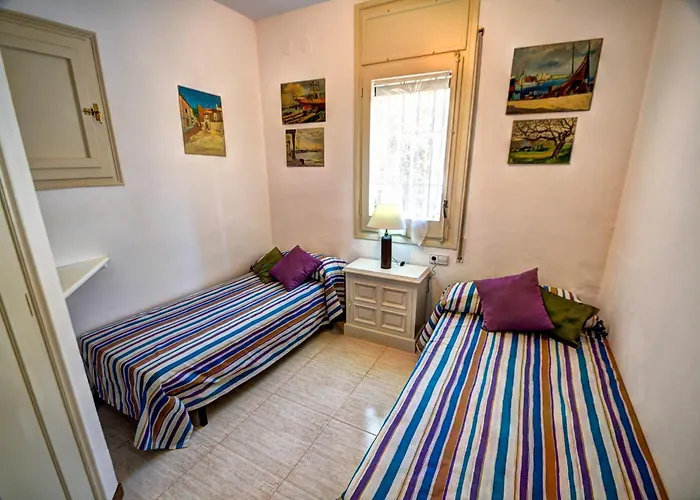 Ferran By Hello Homes וילה סיטגס